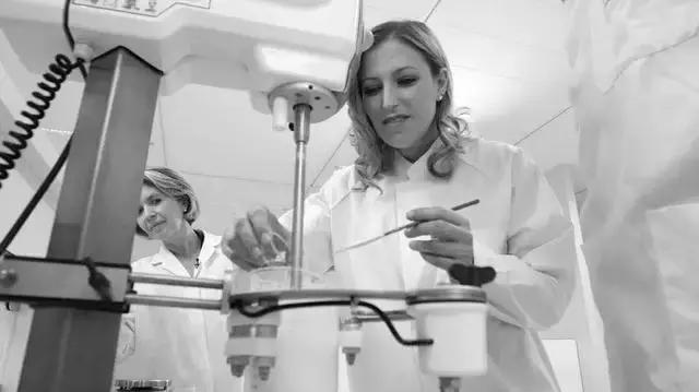 鉴别假化妆品的妙招,鉴别真假化妆品代购