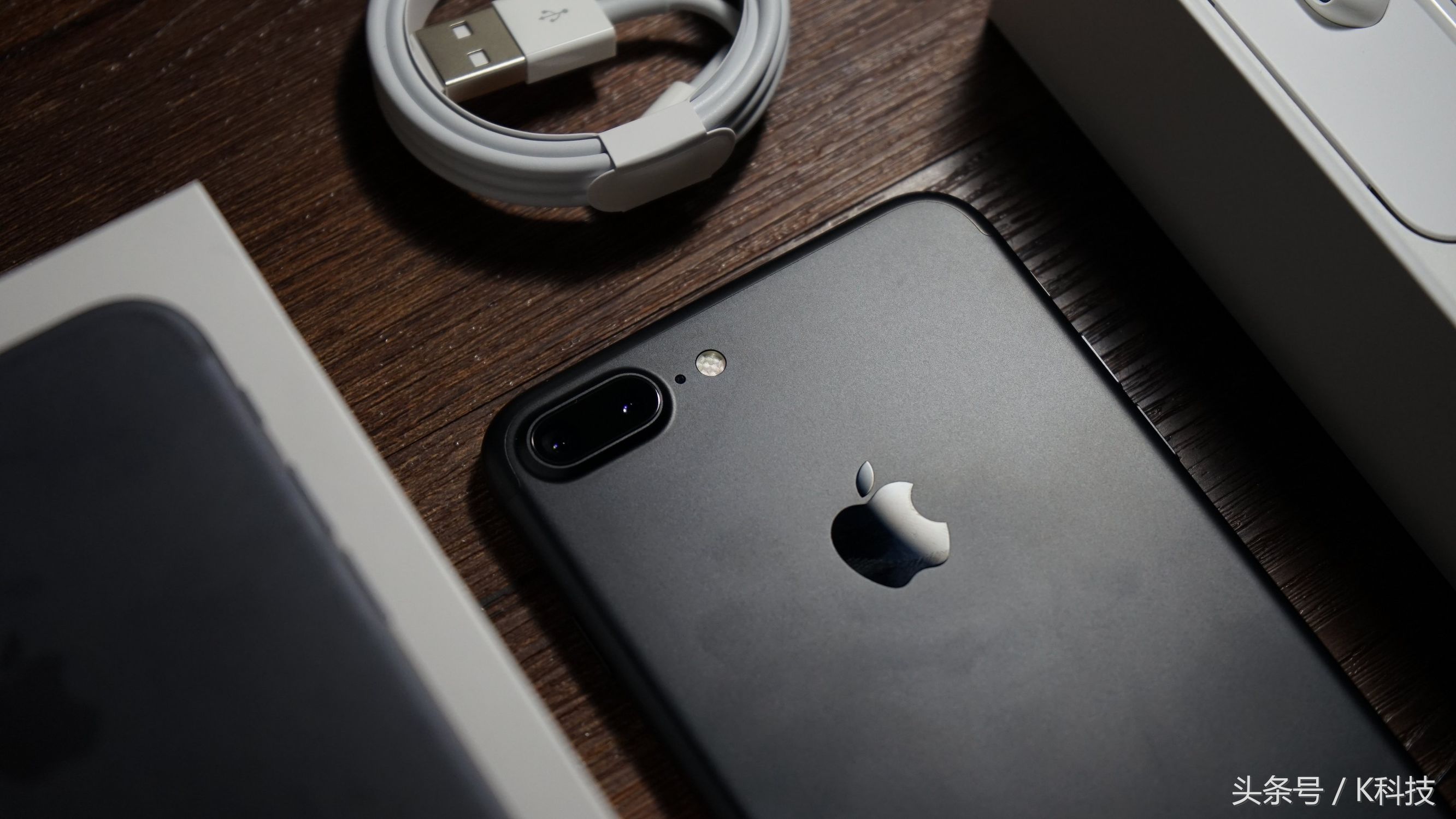 iPhone7plus开箱测评,iphone7plus高清图片