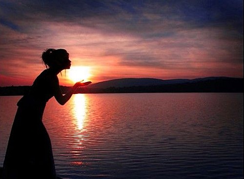 病态虐心短文,虐心催泪小说古文