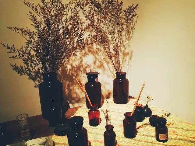 几个男生改造旧房,几个男生改造老宅