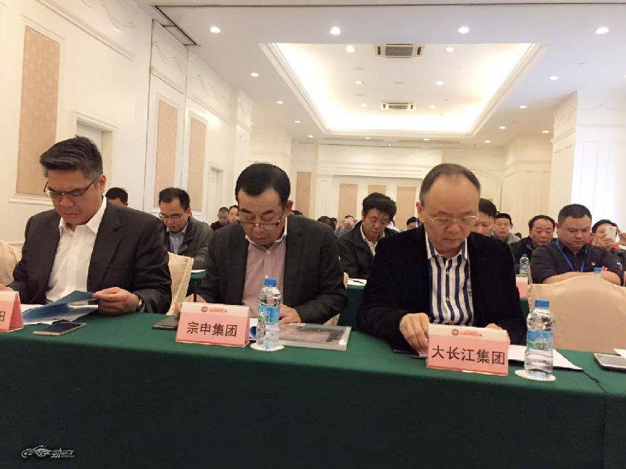 摩界大咖，助力行业协会，左券之操引新潮