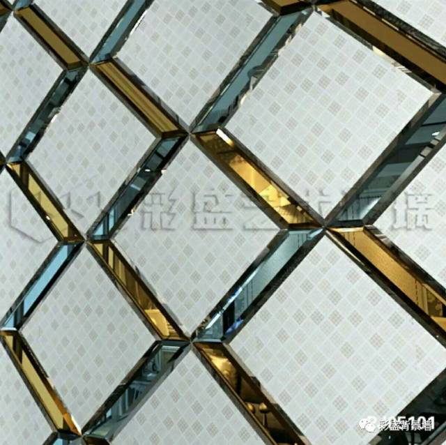 为什么聪明人才能赚大钱,玻璃背景墙有什么弊端