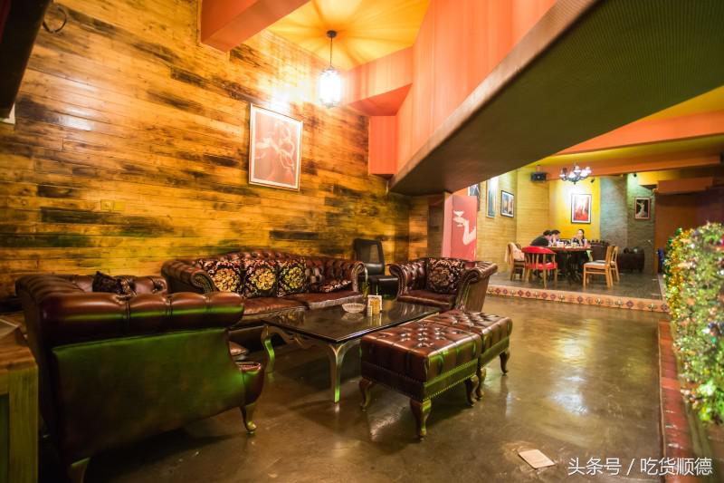 这是大良离西班牙最近的店！