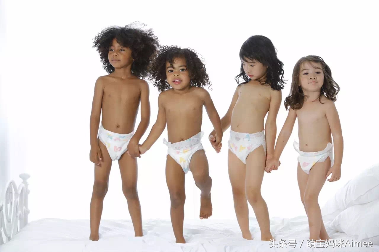 纸尿裤和拉拉裤的穿法,纸尿裤与拉拉裤和纸尿裤区别