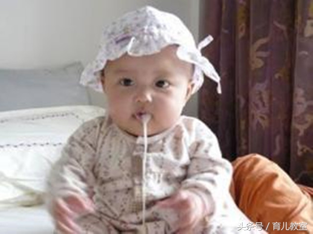 1岁多小孩摔一跤摔到头吐了,孩子摔了一跤呕吐不止