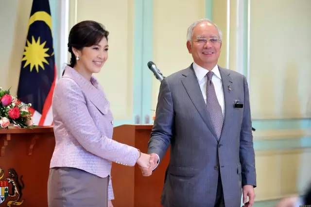 梅姨的穿搭,梅姨时尚穿搭