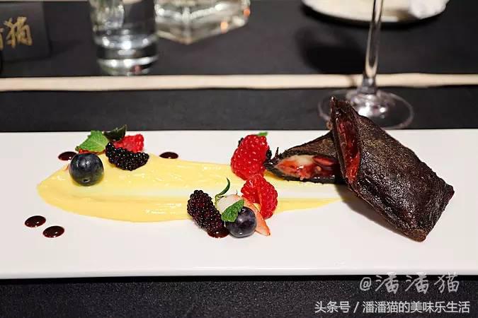 从来没有吃过这样的麦当劳，好华丽