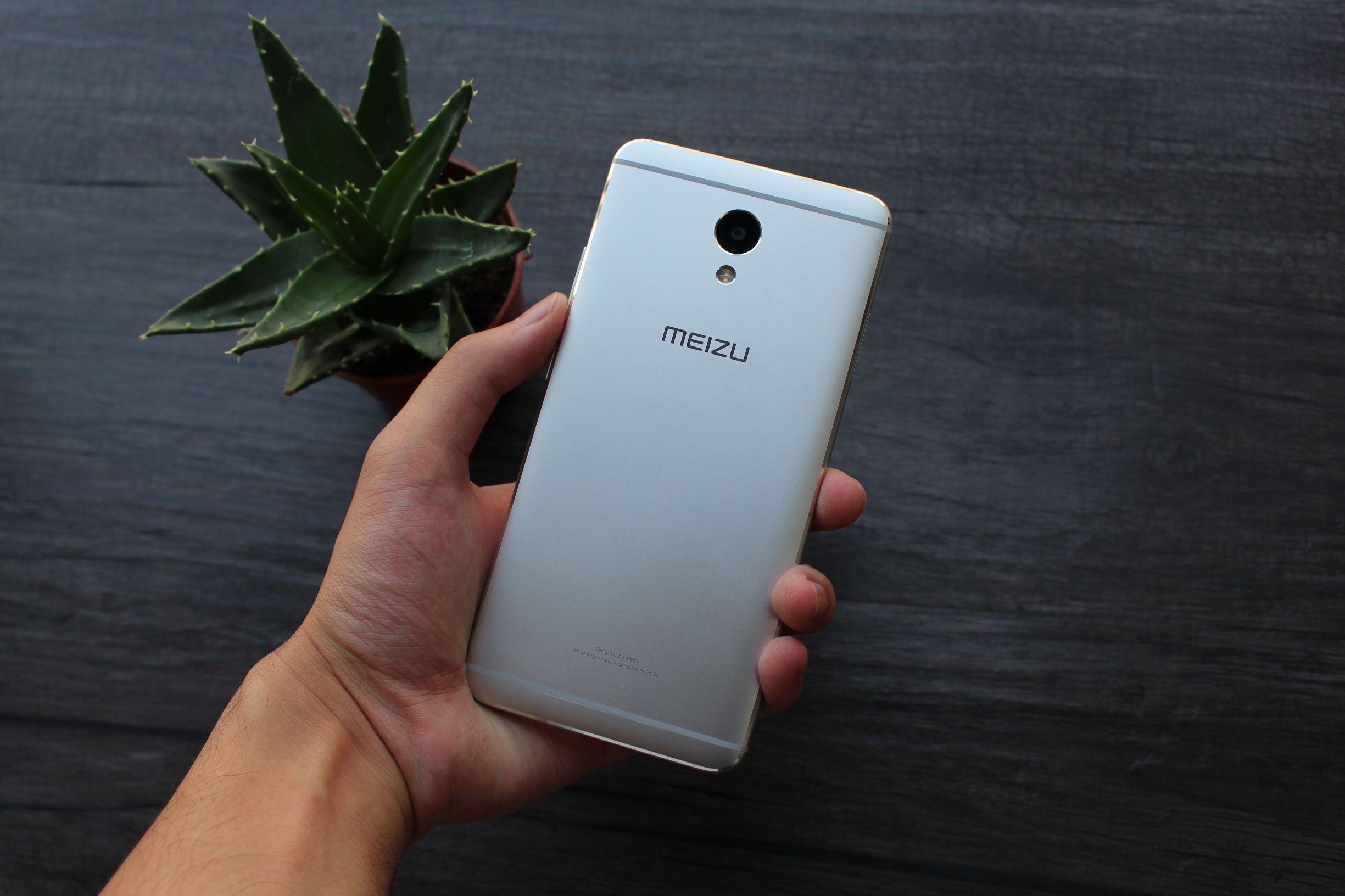 除了红米还有什么手机性价比高,魅蓝note5值得入手么