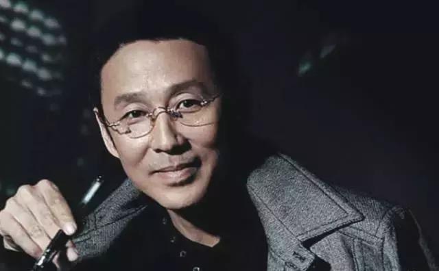 十二星座穿衣打扮搭配技巧,十二星座穿衣风格最佳搭配