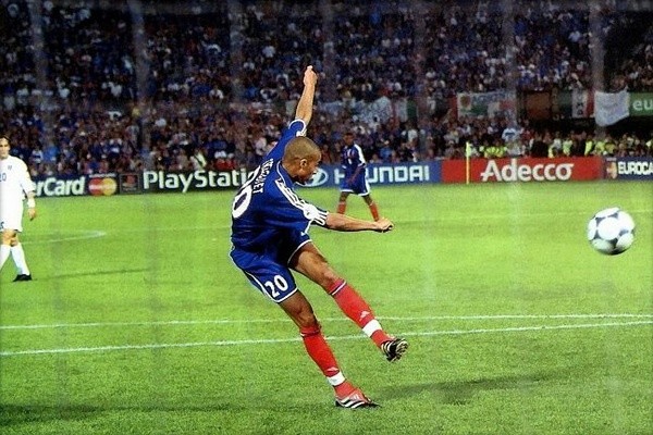 “突然死亡”的“金球制”，帮这支球队先征服世界，再征服欧洲！