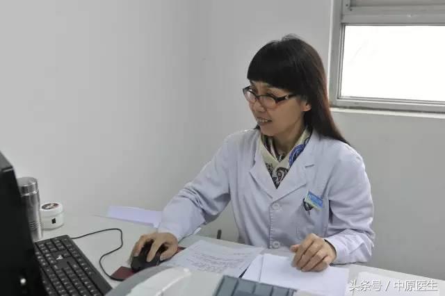 20岁女孩子白癜风移植手术,15岁女孩子的白癜风怎么办