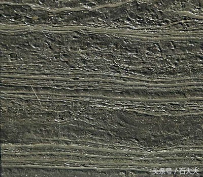 石材地面太滑怎么能变粗糙,石材表面太滑怎么补救