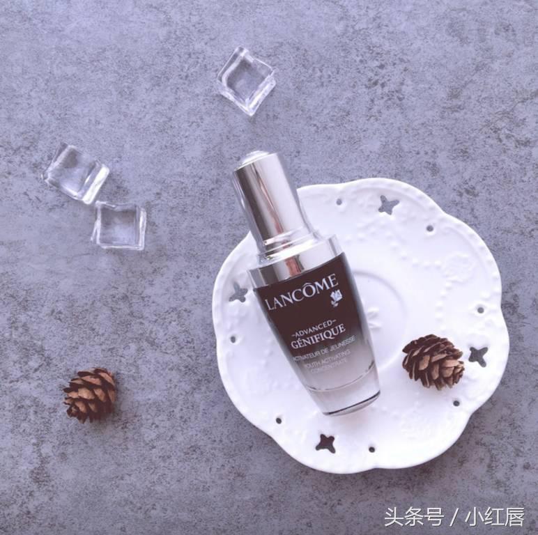 小棕瓶与小白瓶哪个值得购买,七代小棕瓶跟六代小棕瓶对比图