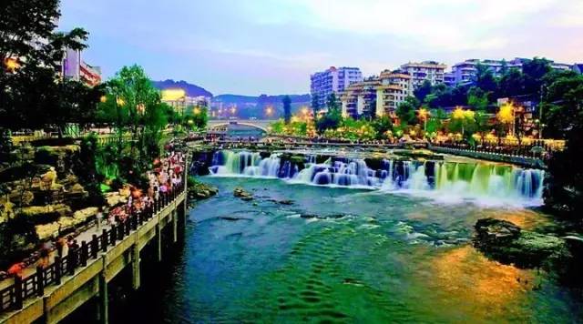 8月四川自驾游3日游最佳路线推荐,四川遂宁到贵州自驾游最佳路线