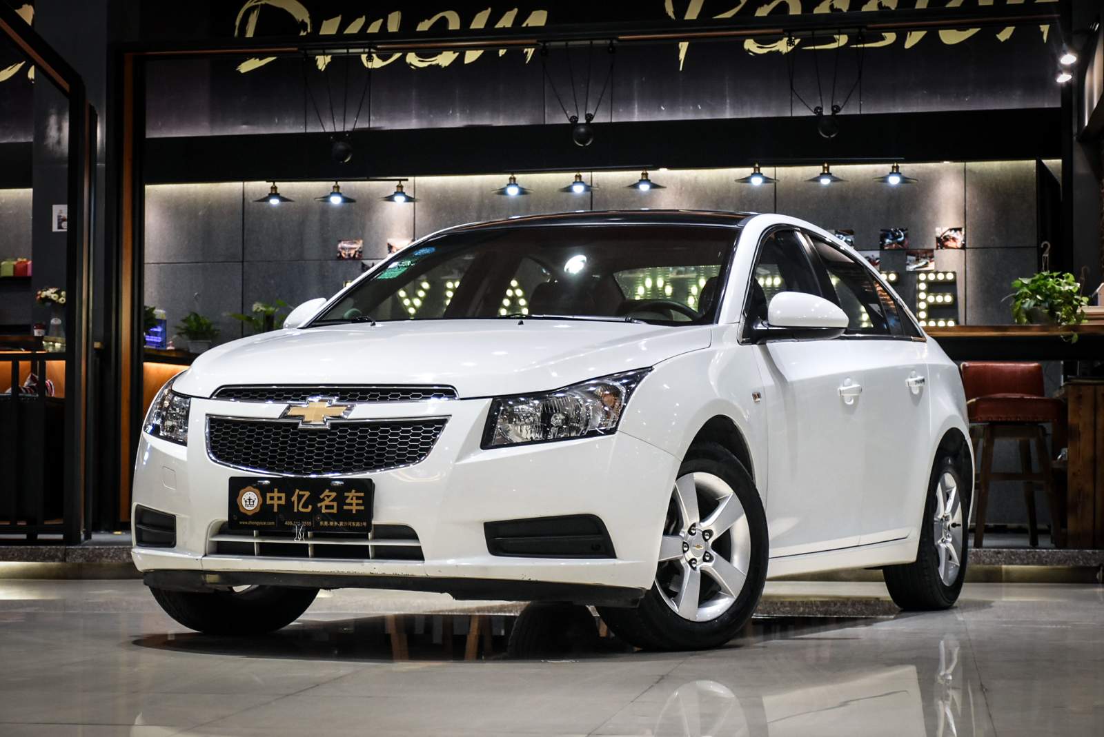 雪佛兰科鲁兹2013款1.6LSL天地版AT东莞版