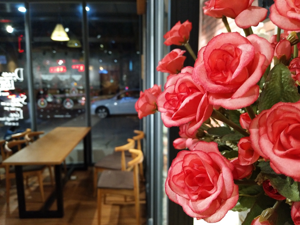 瞬间年轻好几岁，自拍效果着实让人惊艳的vivoX9体验