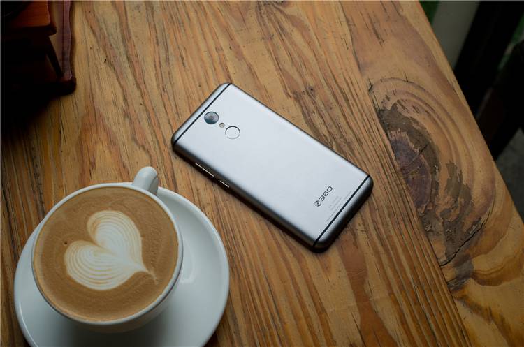 360n4s体验测评,360n4s骁龙版灰色