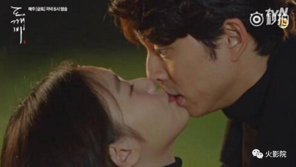 无论《鬼怪》会不会烂尾，我都迷上了这个大脸盘、小眼睛的妹纸！