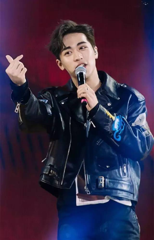 这几件单品日常百搭又显气质,秋冬百搭永不过时穿搭