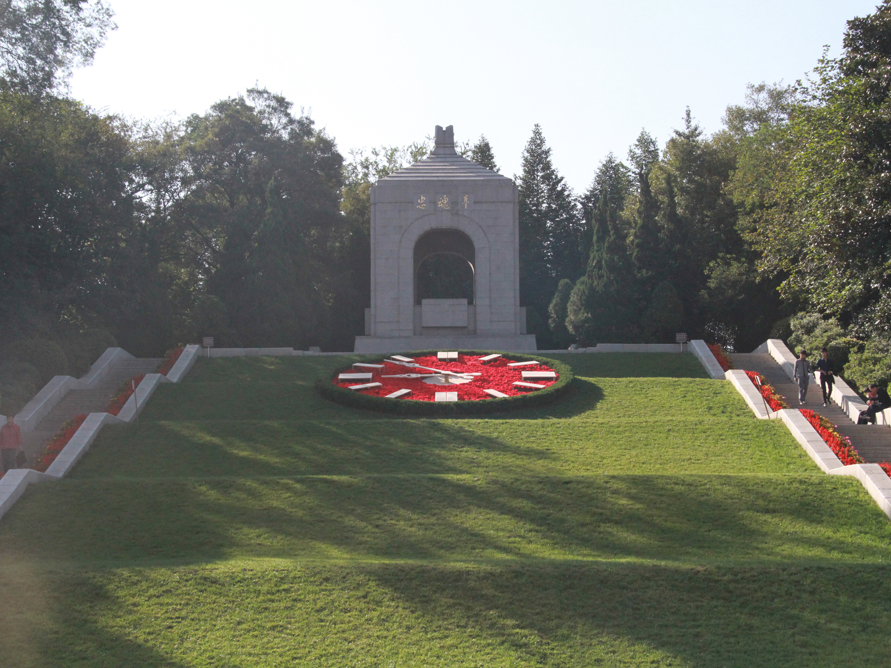 深沉而伟大的雨花台，原来可以这么美