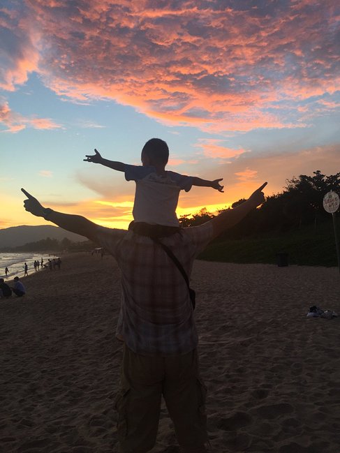 一家三口去三亚,一家三口三亚旅游图片