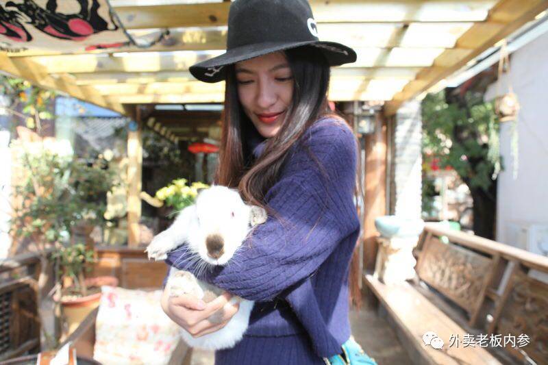 90后外卖女孩视频,90后外卖女孩