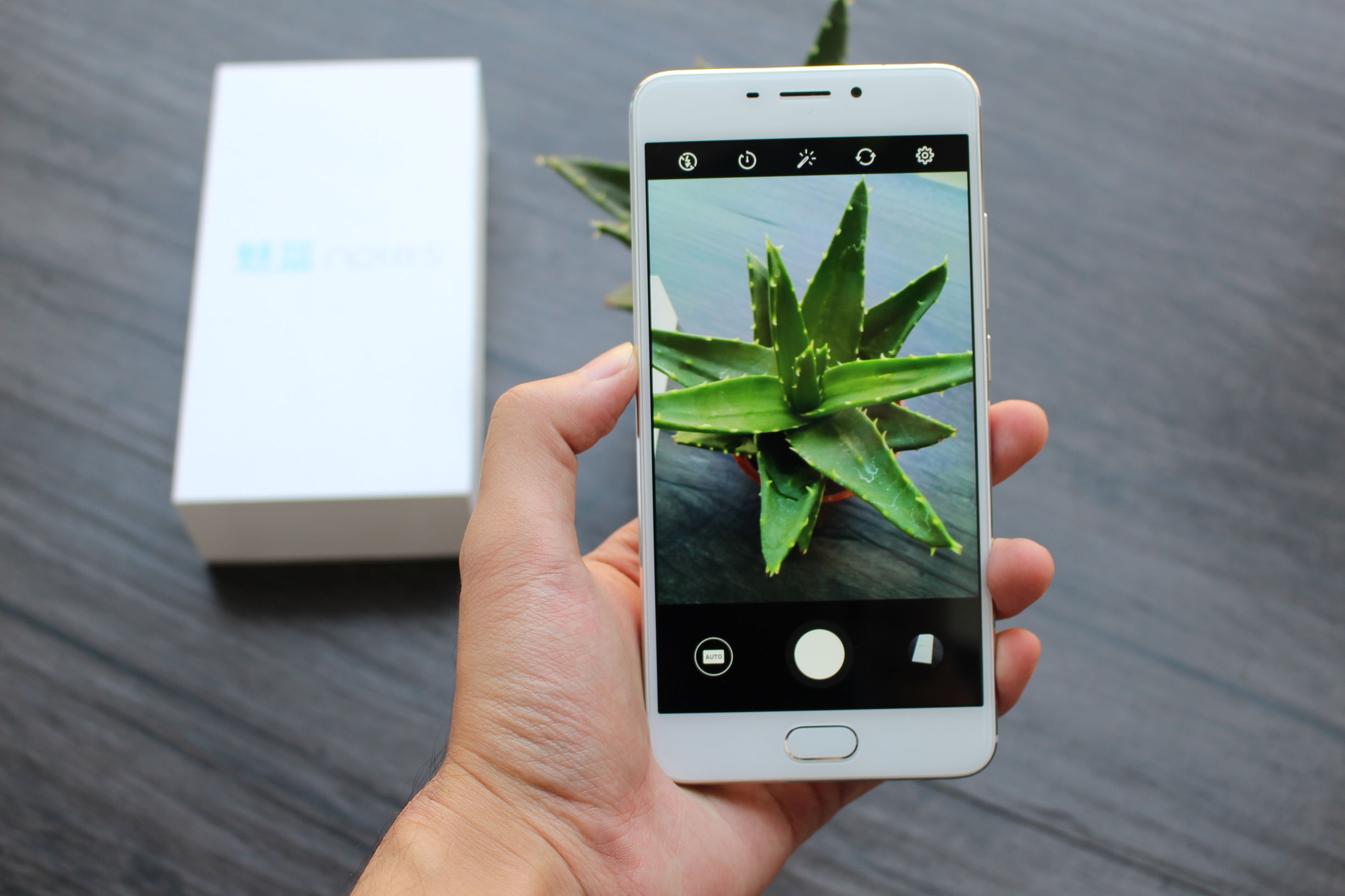 除了红米还有什么手机性价比高,魅蓝note5值得入手么