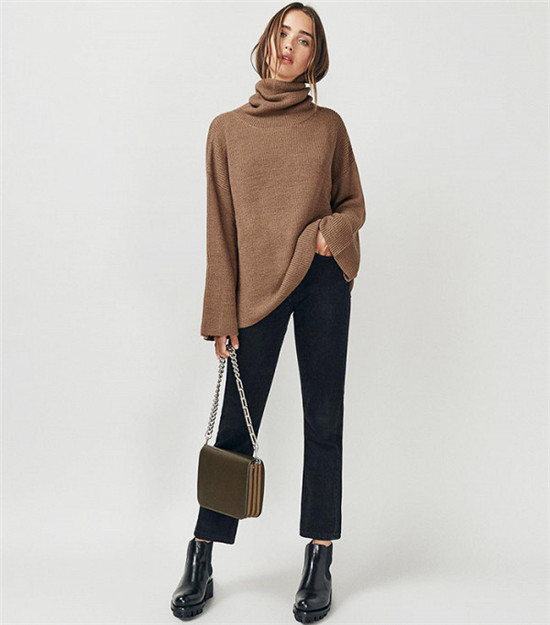 她们都把这些平价单品穿得超时髦,这两件单品怎么穿更时髦