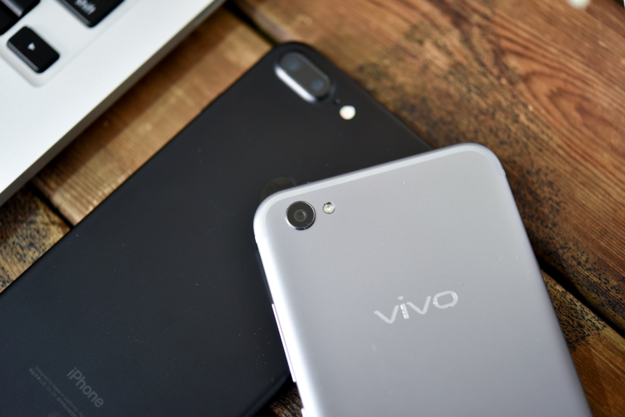 vivo灰,vivox90黑色和白色哪个好看