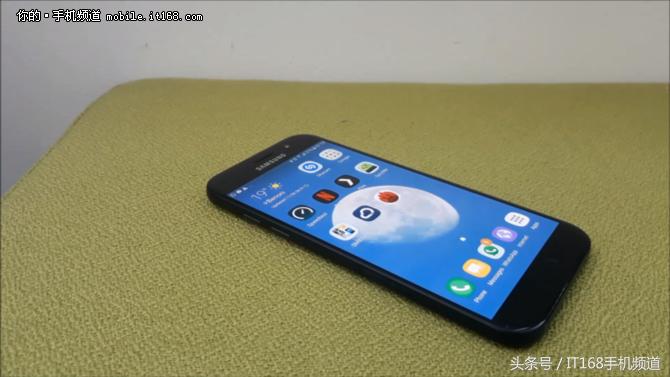 2018年三星s7的价格 (三星s7上市价格多少)