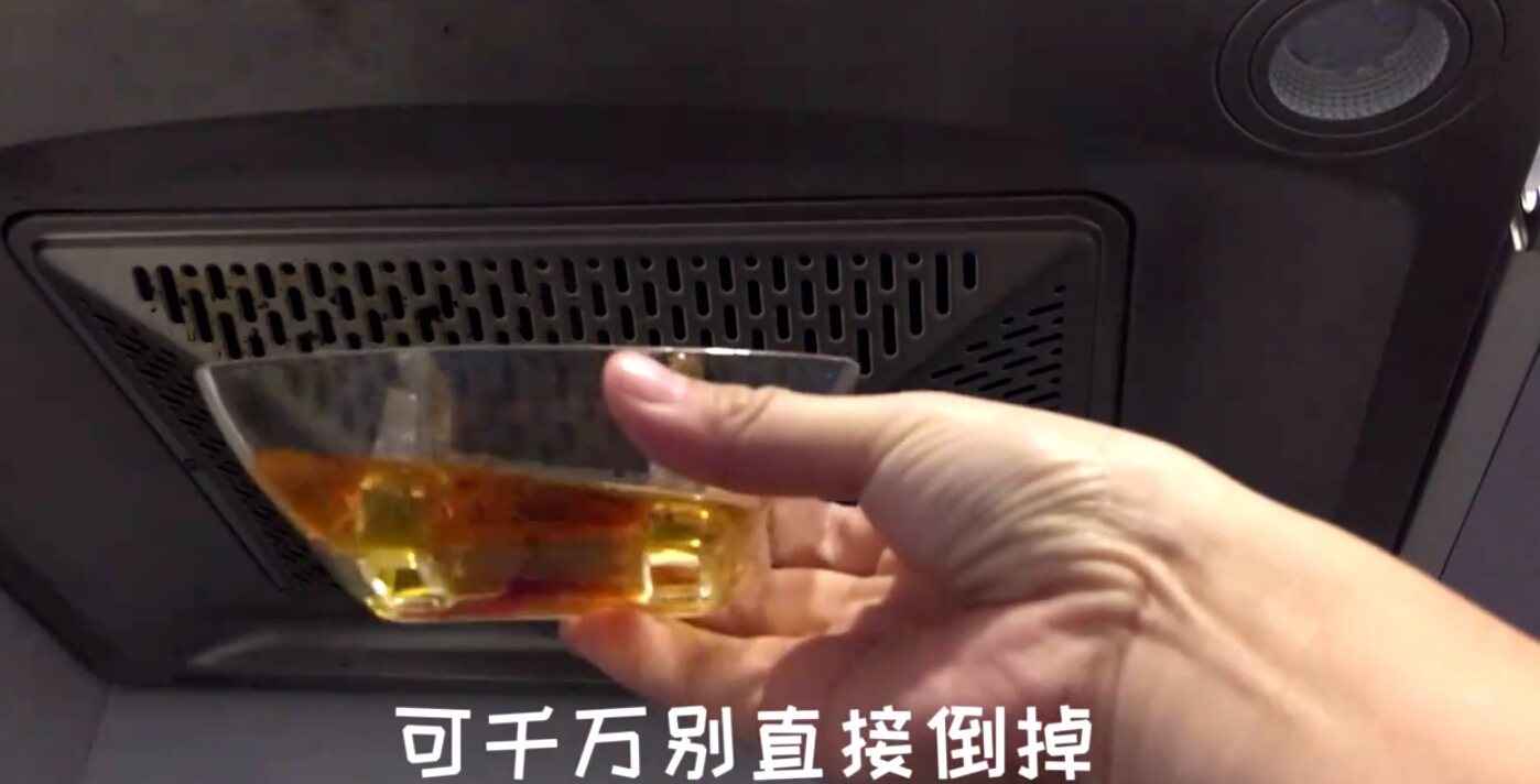 去油烟机油污最有效的妙招,油烟机重油污去污妙招