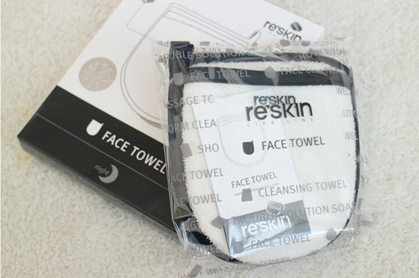 肌肤上的污垢怎么去除,白头粉刺正确消除方法