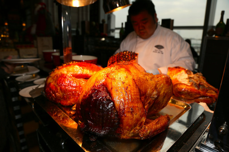 澳门旅游塔蹦极吃东西 (澳门旅游塔笨猪跳)