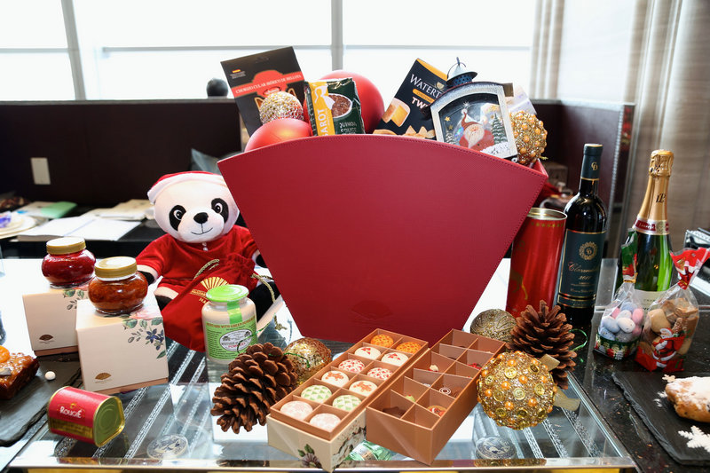 澳门旅游塔蹦极吃东西 (澳门旅游塔笨猪跳)