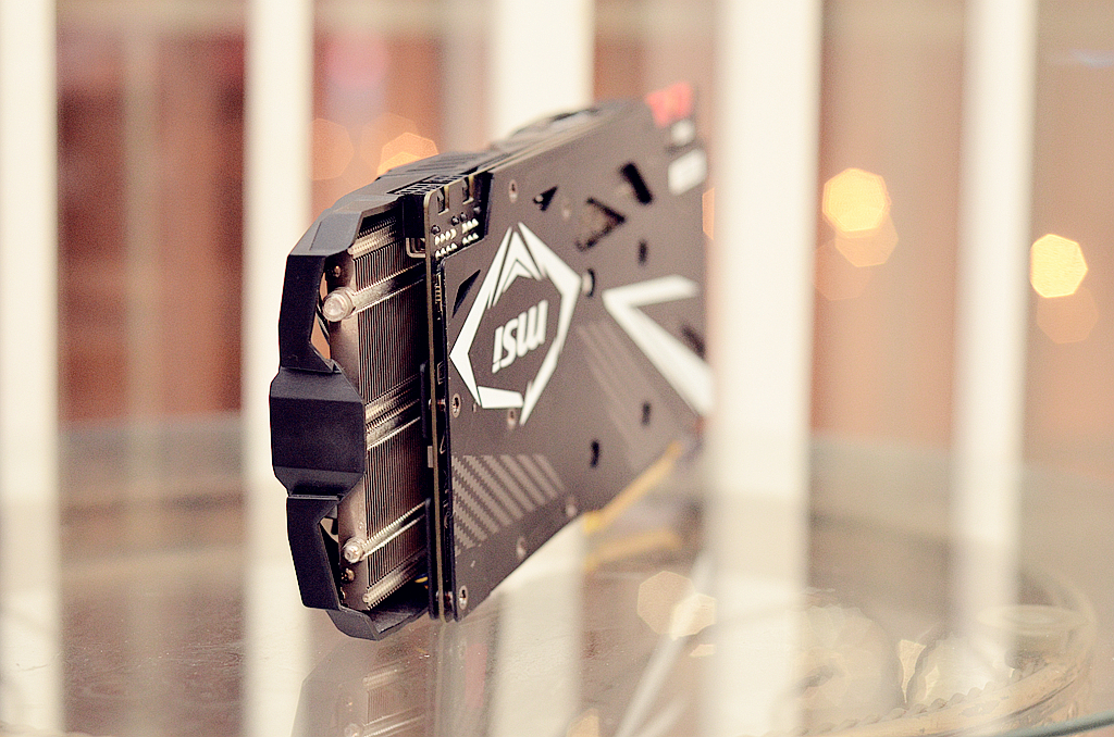 高颜值全景天窗评测,天窗高颜值