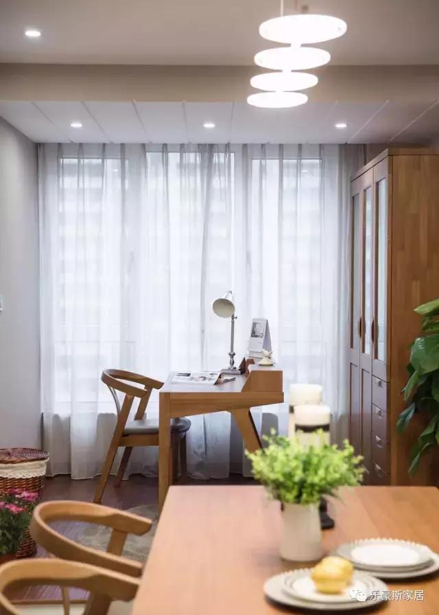 大连福荣园复式,大连福佳新城两室一厅装修风格