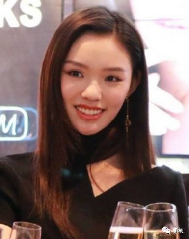 林允整牙却像整容?她是真的又整了啊!