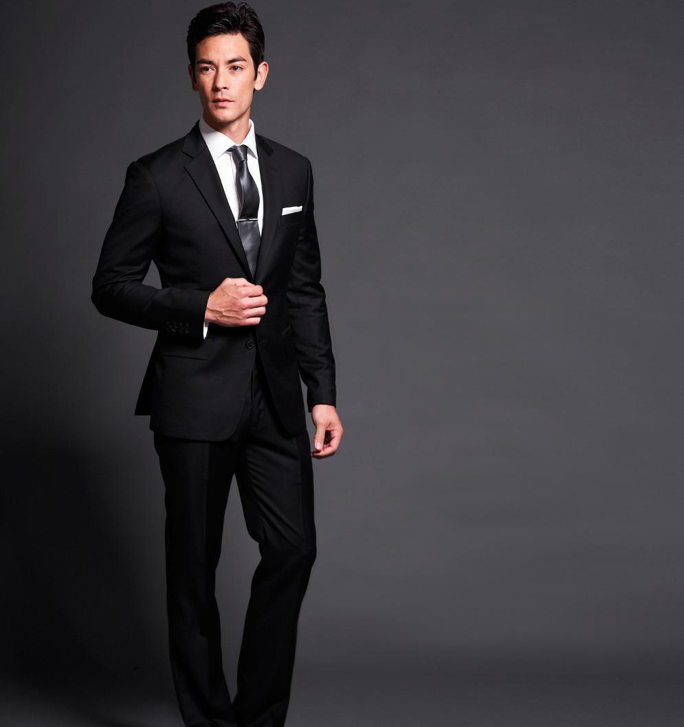 怎么避免穿正装像卖保险的,穿西装怎么才不像卖保险的