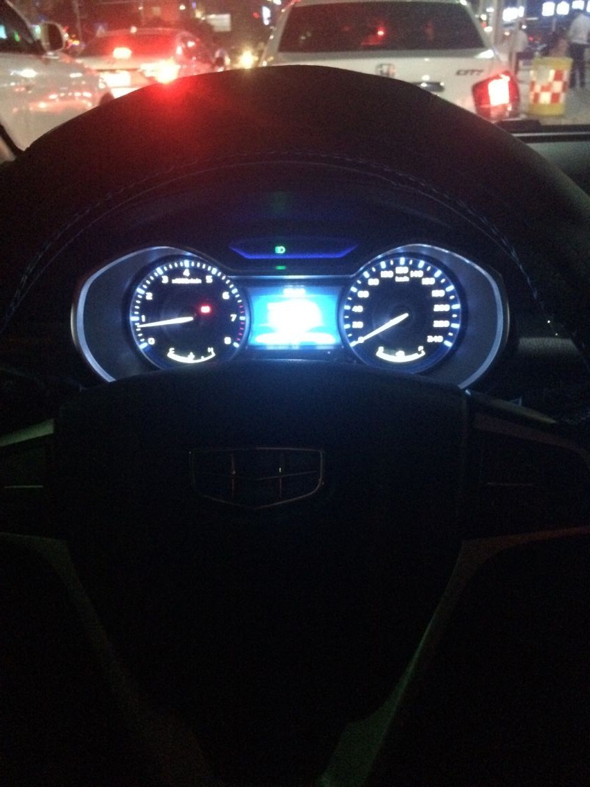 吉利帝豪百万纪念款怎么播放视频,吉利帝豪17款百万向上版流量续费