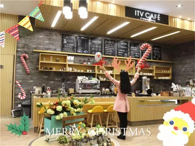 圣诞搞事啊!这杯咖啡竟好喝得我连杯子都吃掉了!