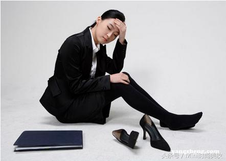 白领一定要警惕，久坐“废”了肺，久坐的危害你可知？