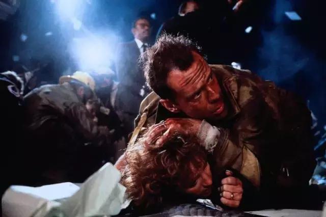 圣诞节适合看的电影,圣诞节气氛满满的电影