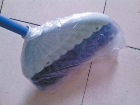 拖把太脏上面还粘了很多小头发,拖把上的粘液怎么去除