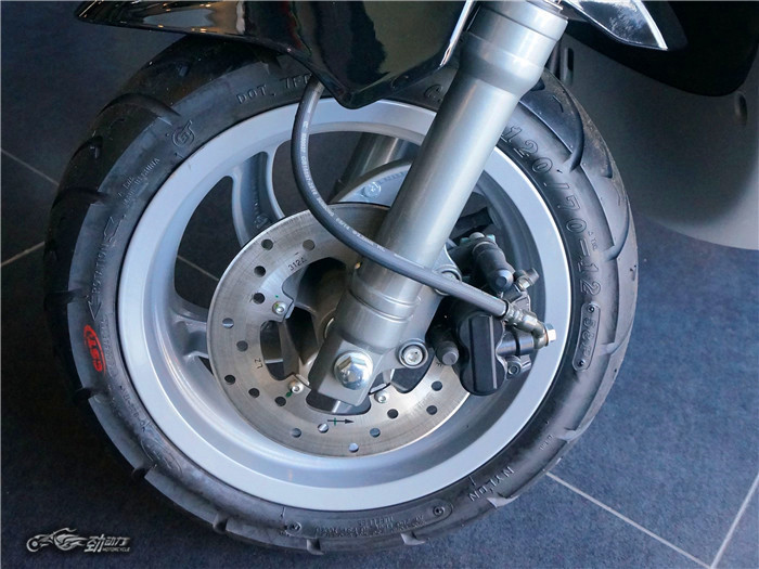 一万以内的踏板怎么选,一万以内性价比最高的踏板