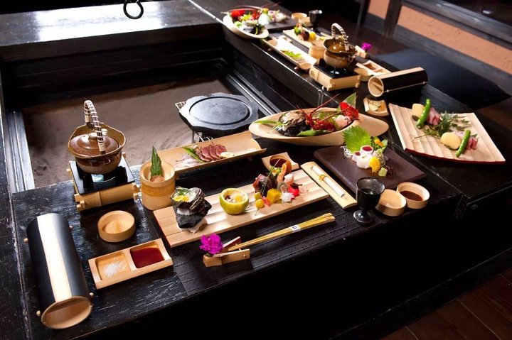 寒假带你见识世界各地的顶级温泉，“泡”制幼嫩美肌！