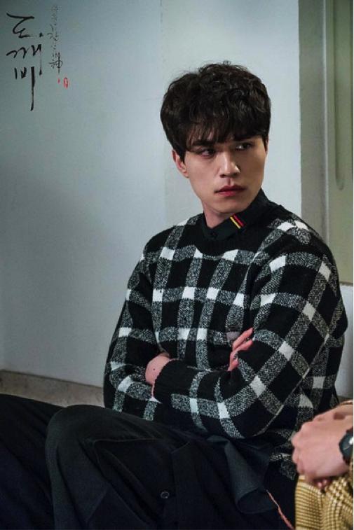 孤单的灿烂神鬼怪死鬼cp,孤单又灿烂的神鬼怪细节分析