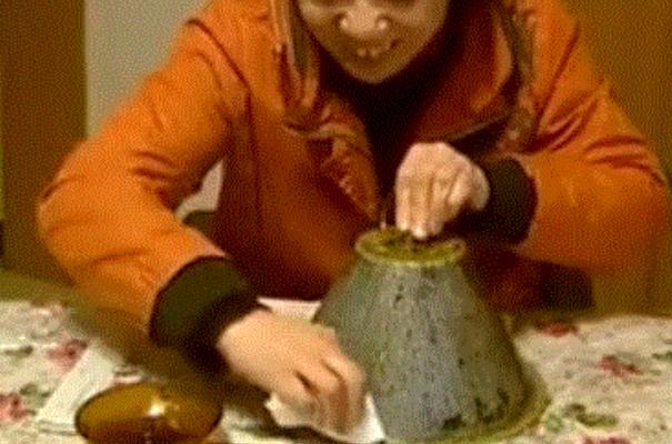 以油去油洗涤剂,以油溶油清洗抽油烟机