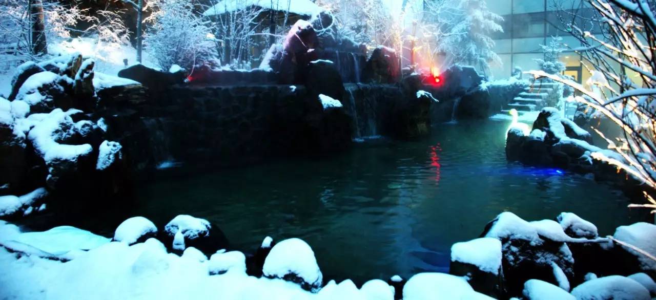 跟生活请个假放松一下心情,放下疲惫享受生活的美