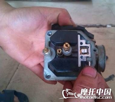 手把手教你清洗化油器,雅马哈踏板摩托车化油器清洗教程