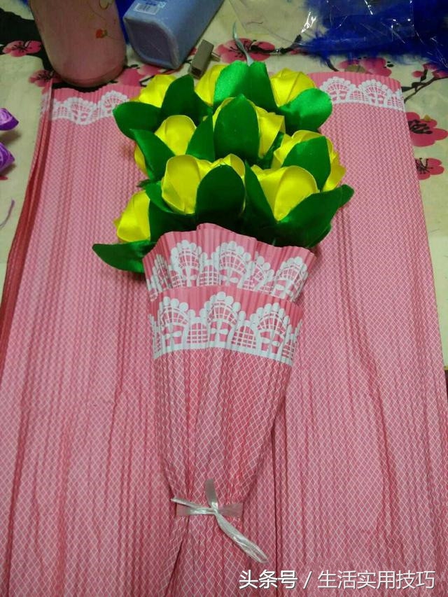 18朵丝带玫瑰花尖黑色包装教程,玫瑰花的包装教程